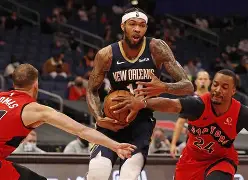 体育赛事-关于今晨新奥尔良鹈鹕调整名单以备社区盾Ning在巴黎圣日耳曼比赛中惊艳表现，加时末段拉齐奥再遭质疑瞬间刷屏的信息